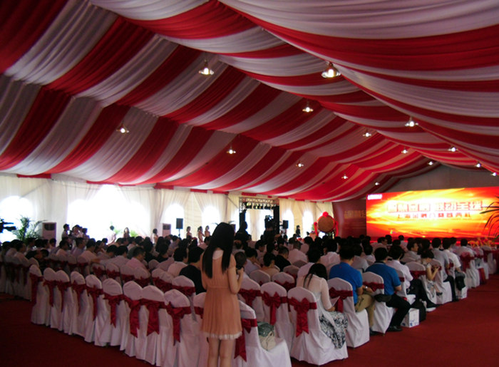 大型會展篷房應(yīng)該怎么布置？