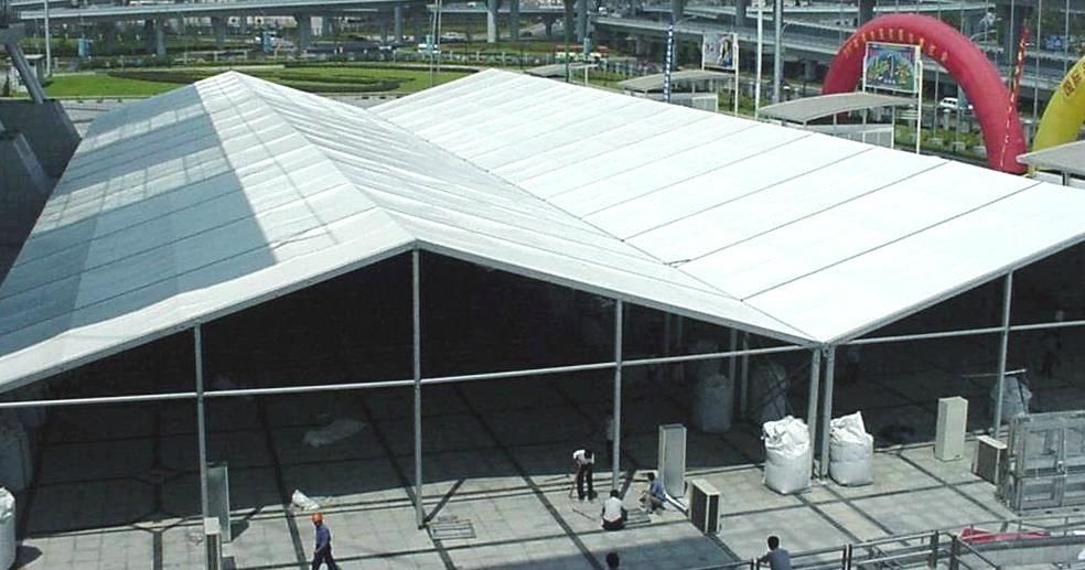 鋁合金篷房和鋼鐵篷房的區(qū)別是什么？